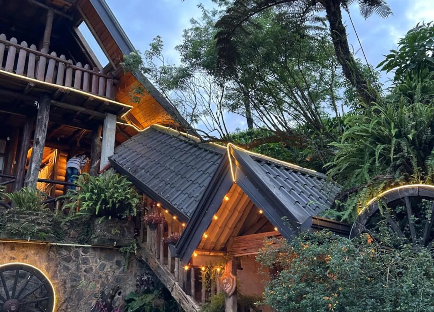 Villa 47 Nuwaraeliya Nuwara Eliya